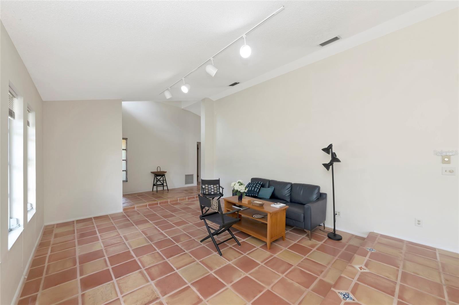 1351 Mustang St Property Photo 4