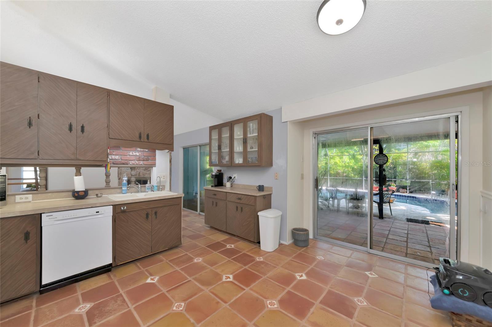 1351 Mustang St Property Photo 10