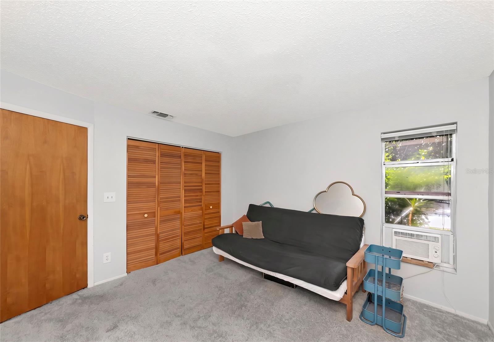 1351 Mustang St Property Photo 12