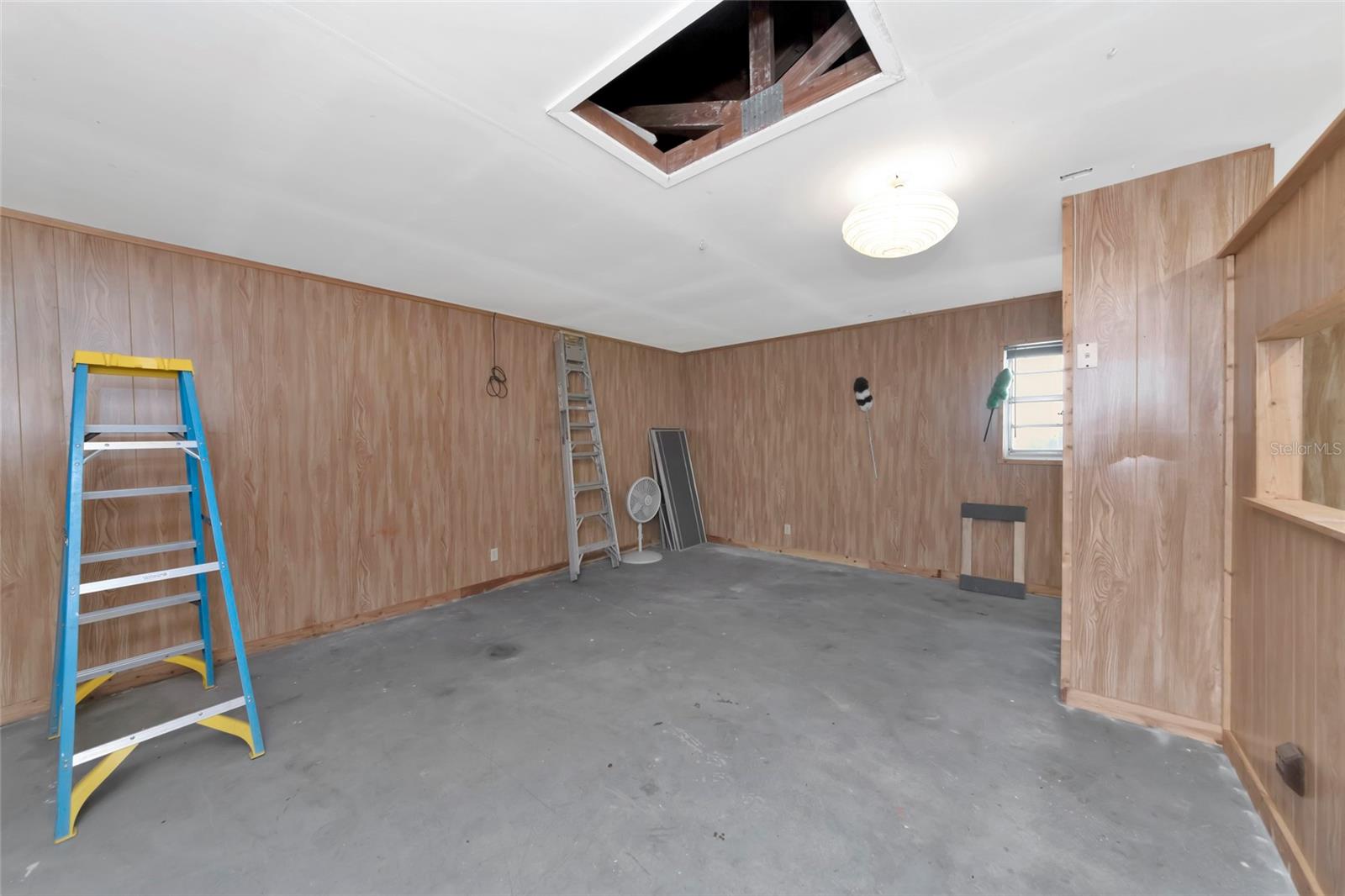 1351 Mustang St Property Photo 25