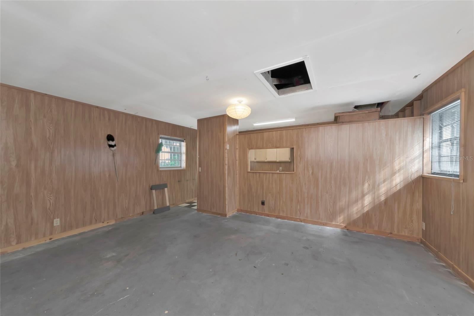 1351 Mustang St Property Photo 26