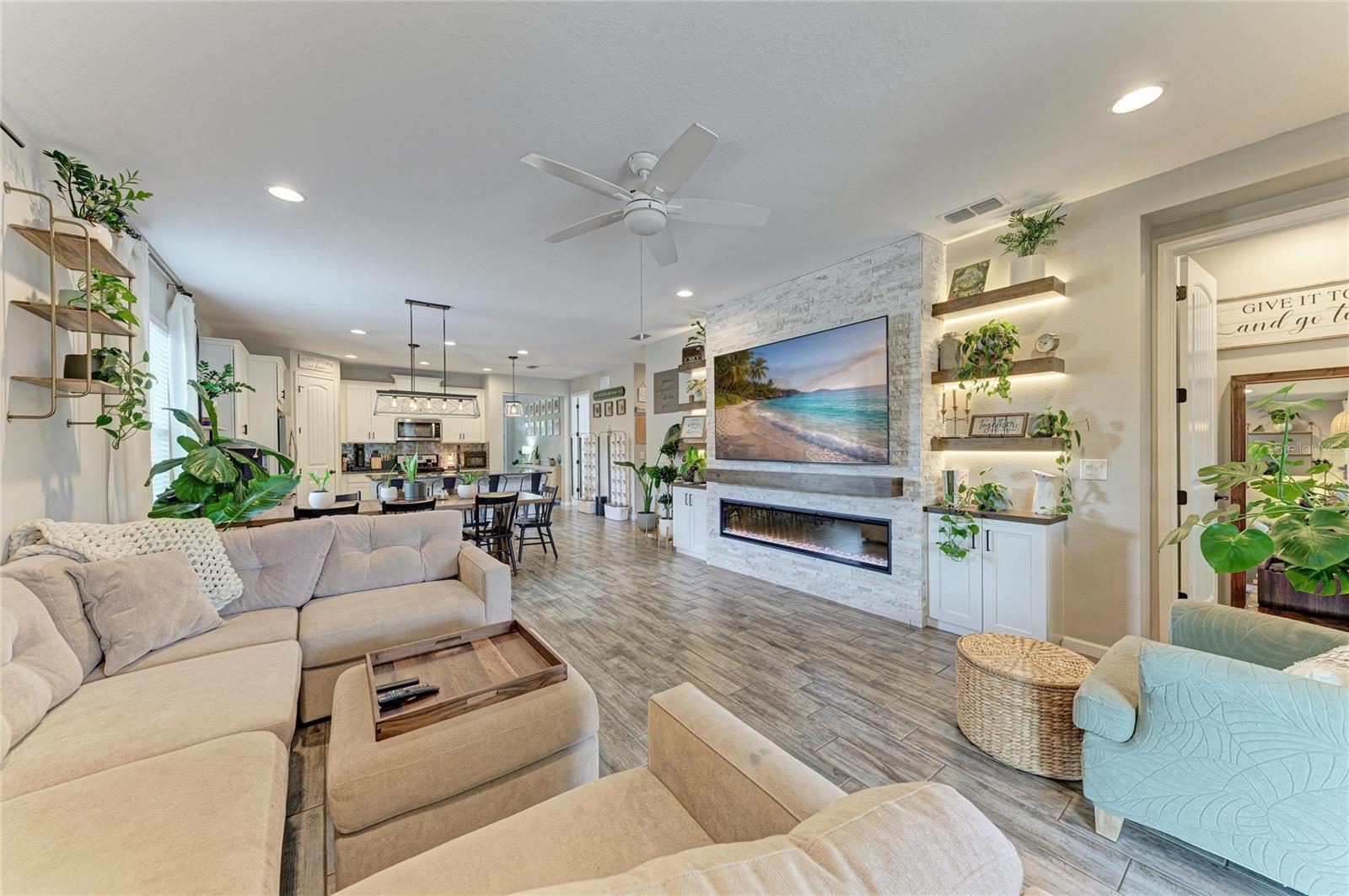11227 Spring Gate Trl Property Photo 18