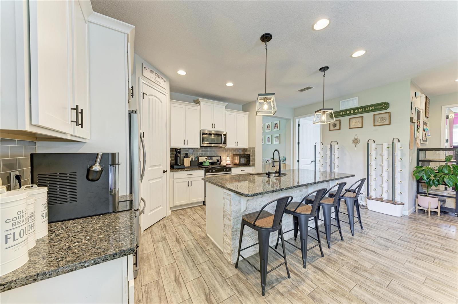 11227 Spring Gate Trl Property Photo 21