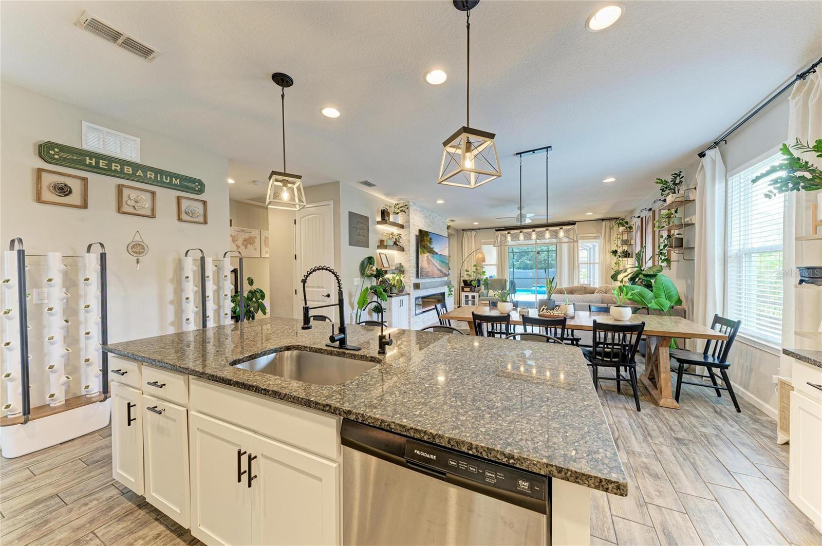 11227 Spring Gate Trl Property Photo 22