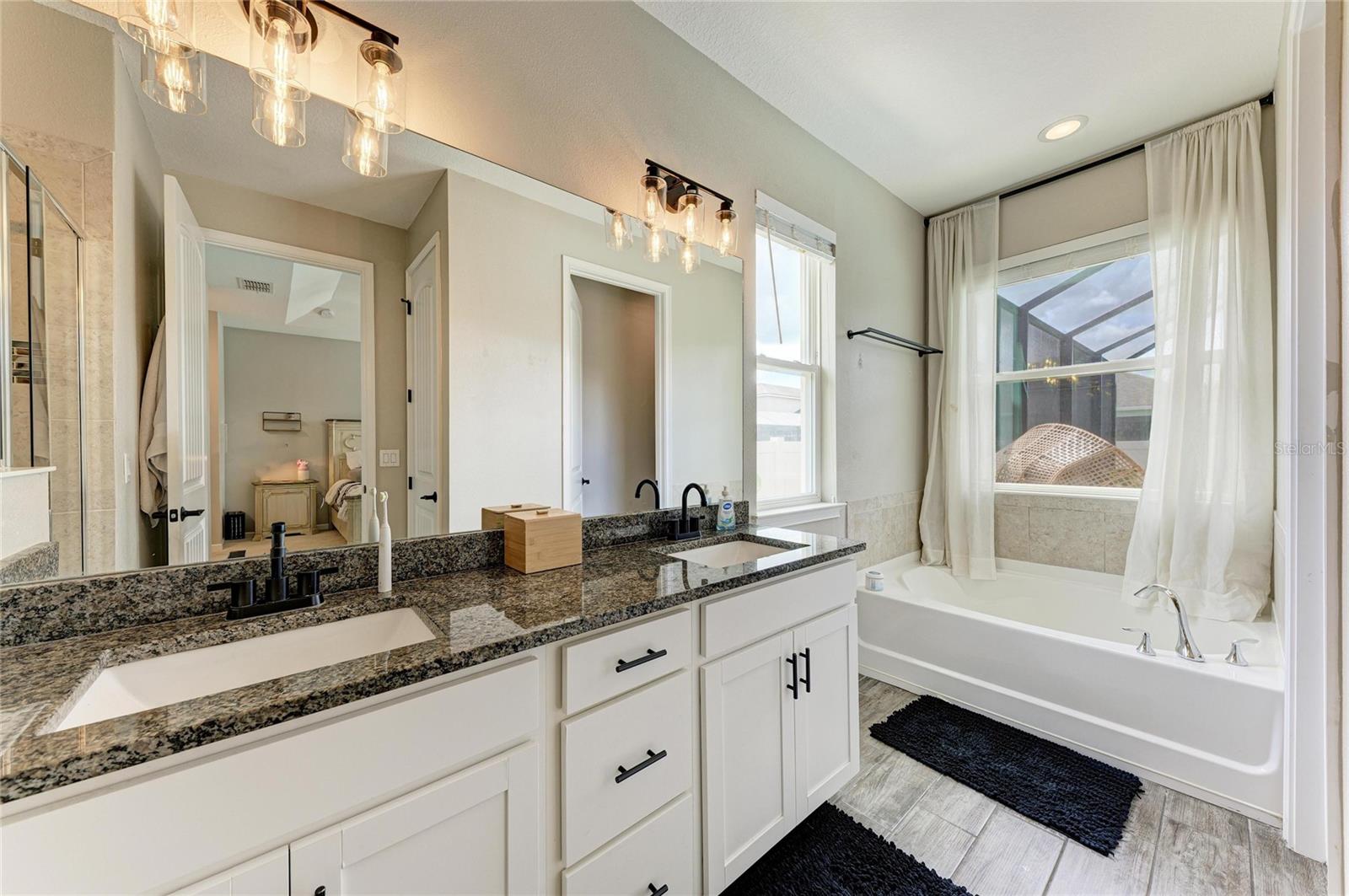 11227 Spring Gate Trl Property Photo 30