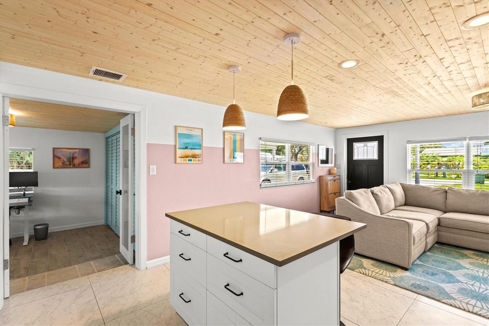 315 Azalea Rd Property Photo 12