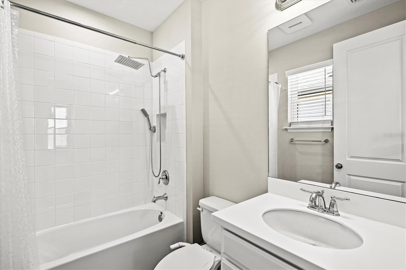 15233 Shady Palms Ln Property Photo 37