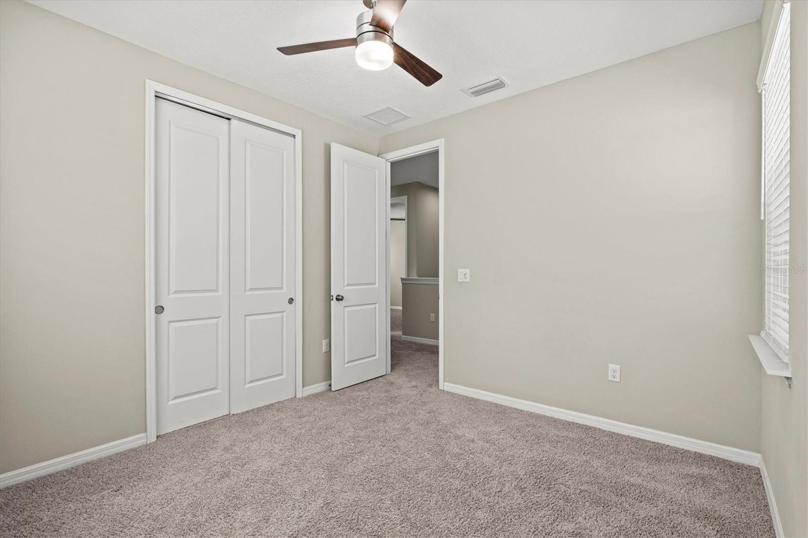 15233 Shady Palms Ln Property Photo 40