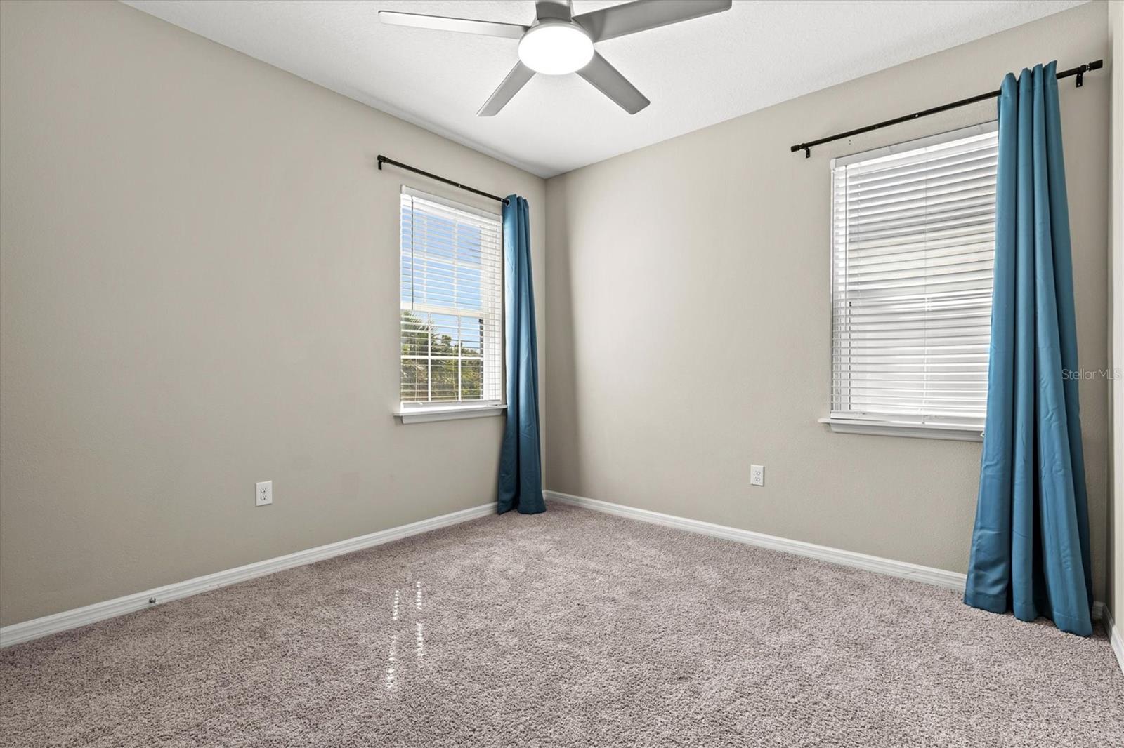 15233 Shady Palms Ln Property Photo 44