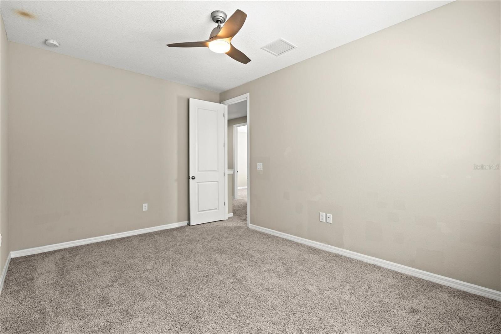 15233 Shady Palms Ln Property Photo 47