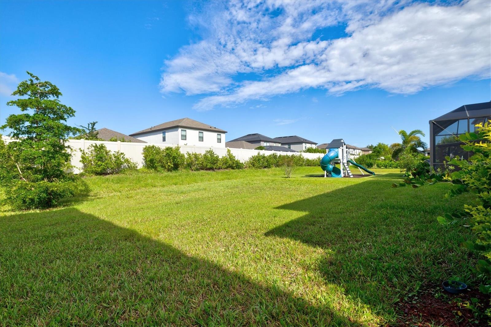 15233 Shady Palms Ln Property Photo 53