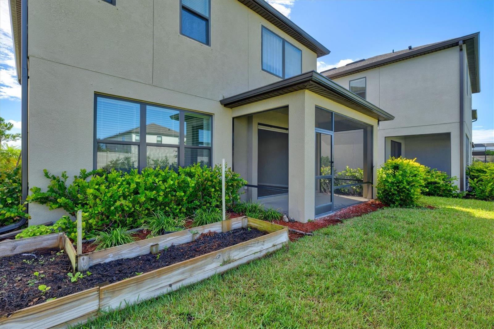 15233 Shady Palms Ln Property Photo 56