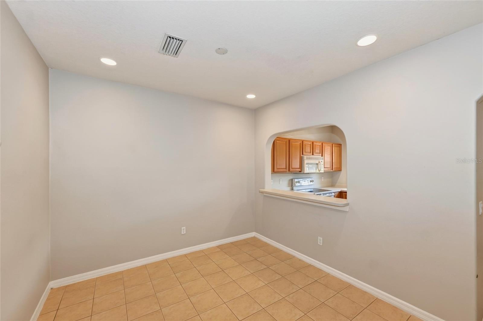 13068 Tigers Eye Dr Property Photo 3
