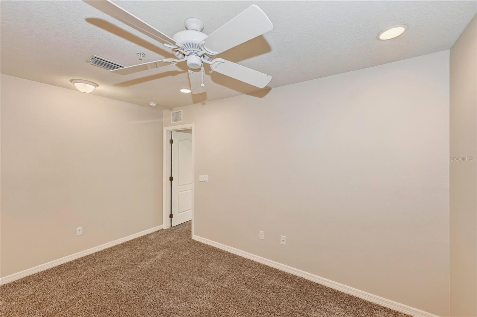 13068 Tigers Eye Dr Property Photo 26
