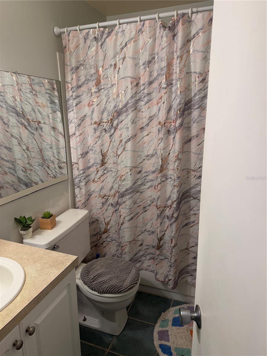 2716 Hidden Lake Blvd #c Property Photo 10
