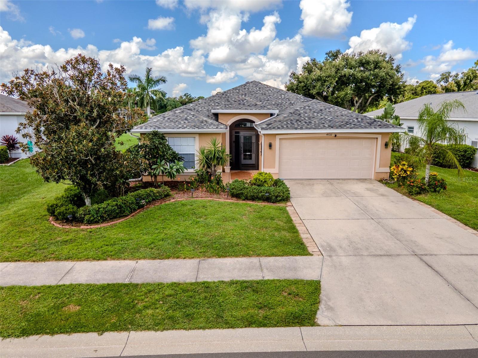 4722 78th Ct E Property Photo 1