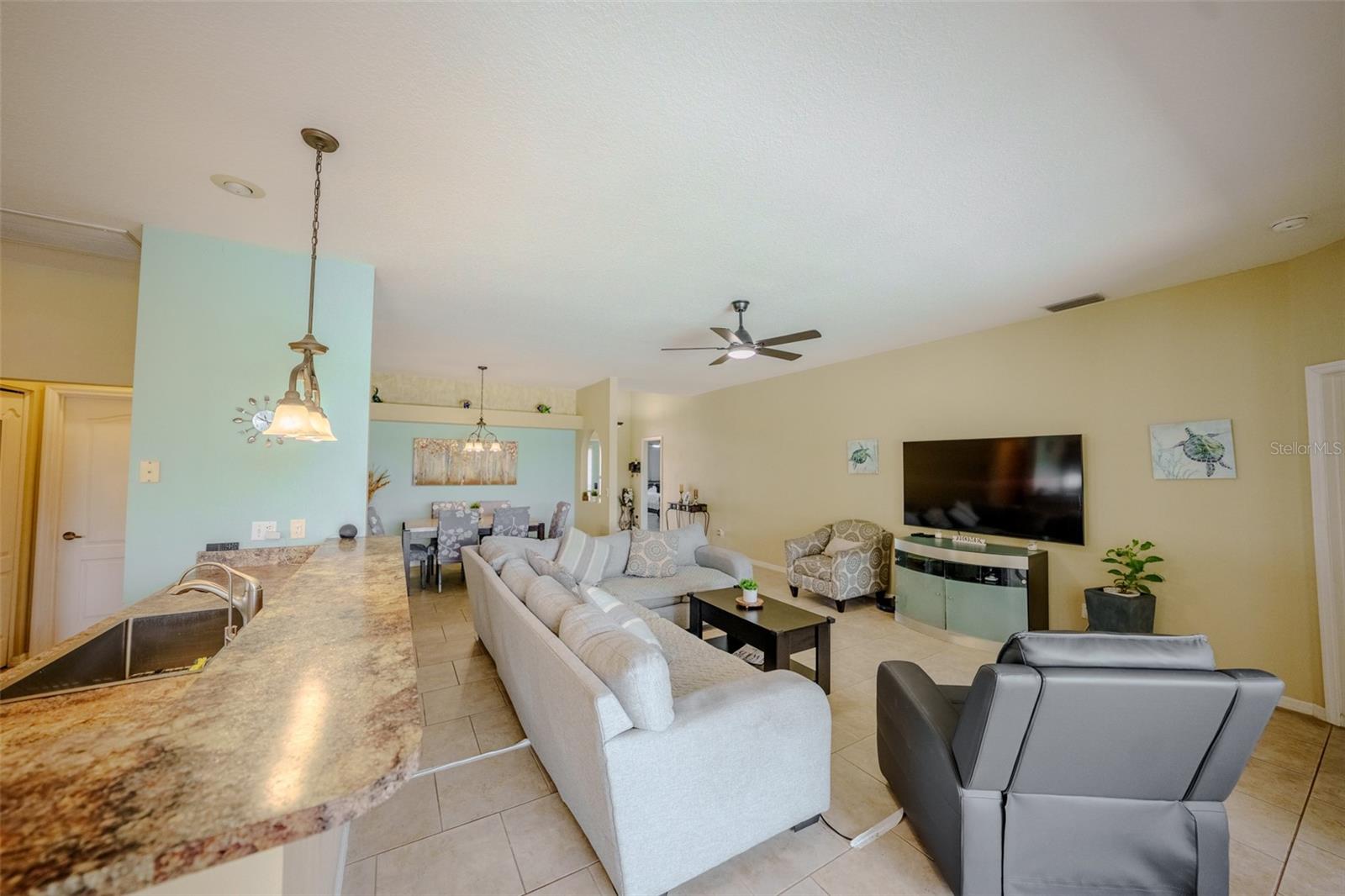 4722 78th Ct E Property Photo 10