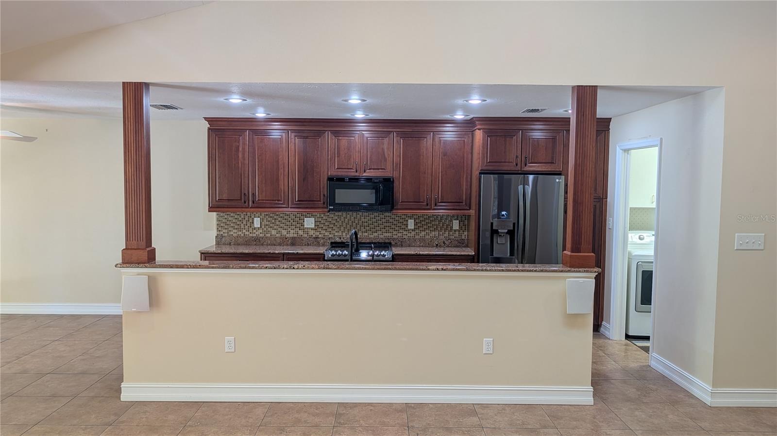4615 Oak Forest Dr E #22 Property Photo 8