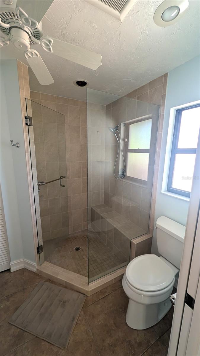 4615 Oak Forest Dr E #22 Property Photo 16