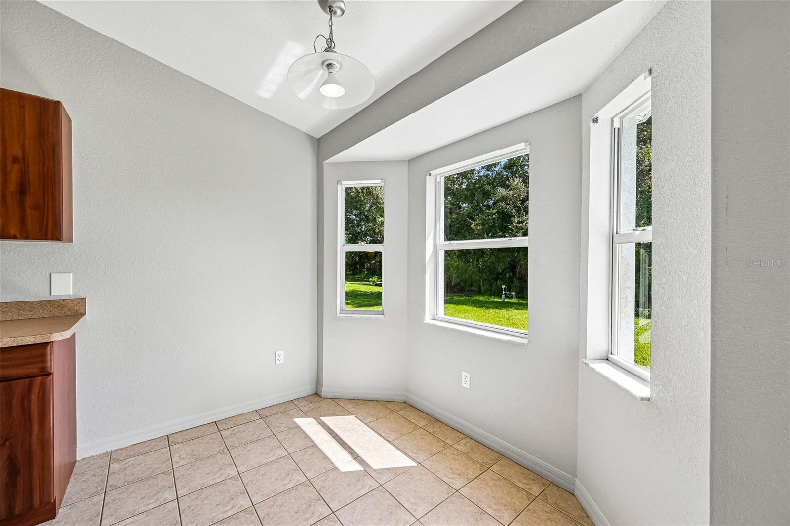 1806 Boswell St Property Photo 16