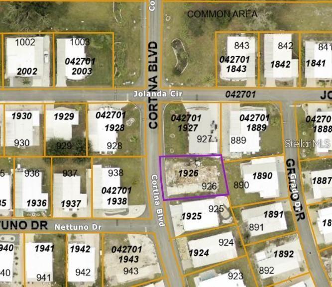 926 Cortina Blvd Property Photo 1