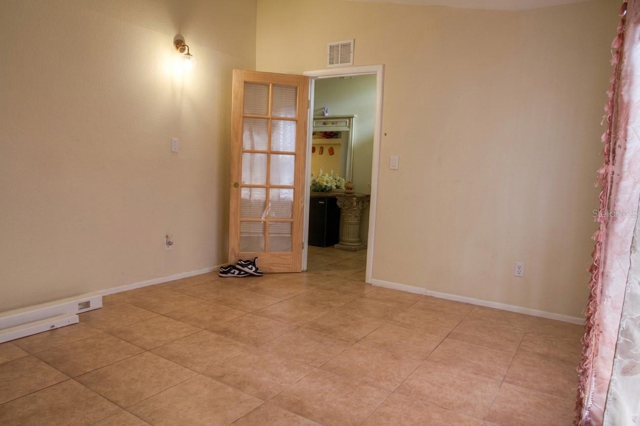 4219 2nd Ave E Property Photo 6