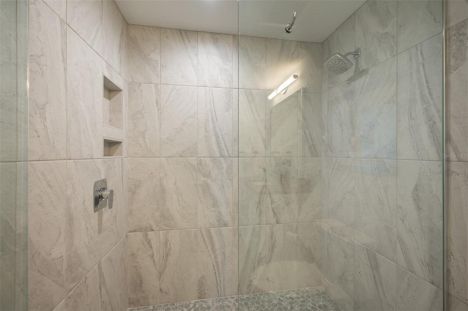 800 N Tamiami Trl #815 Property Photo 30