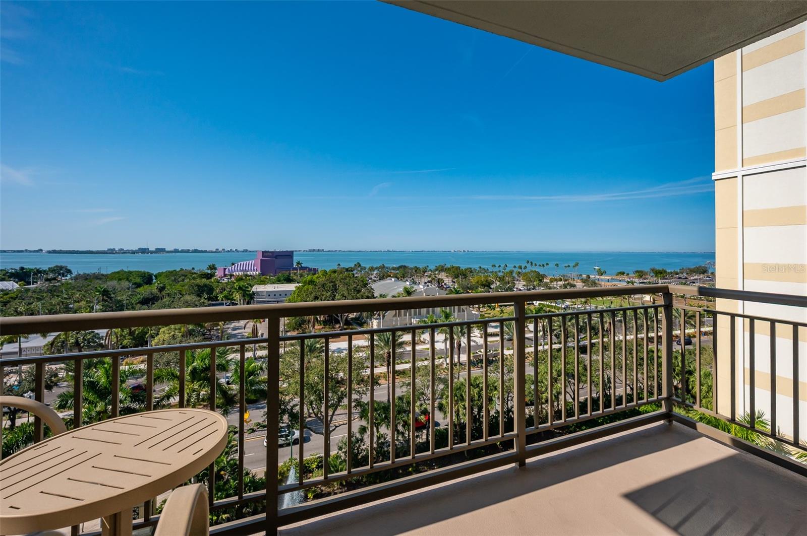800 N Tamiami Trl #815 Property Photo 32