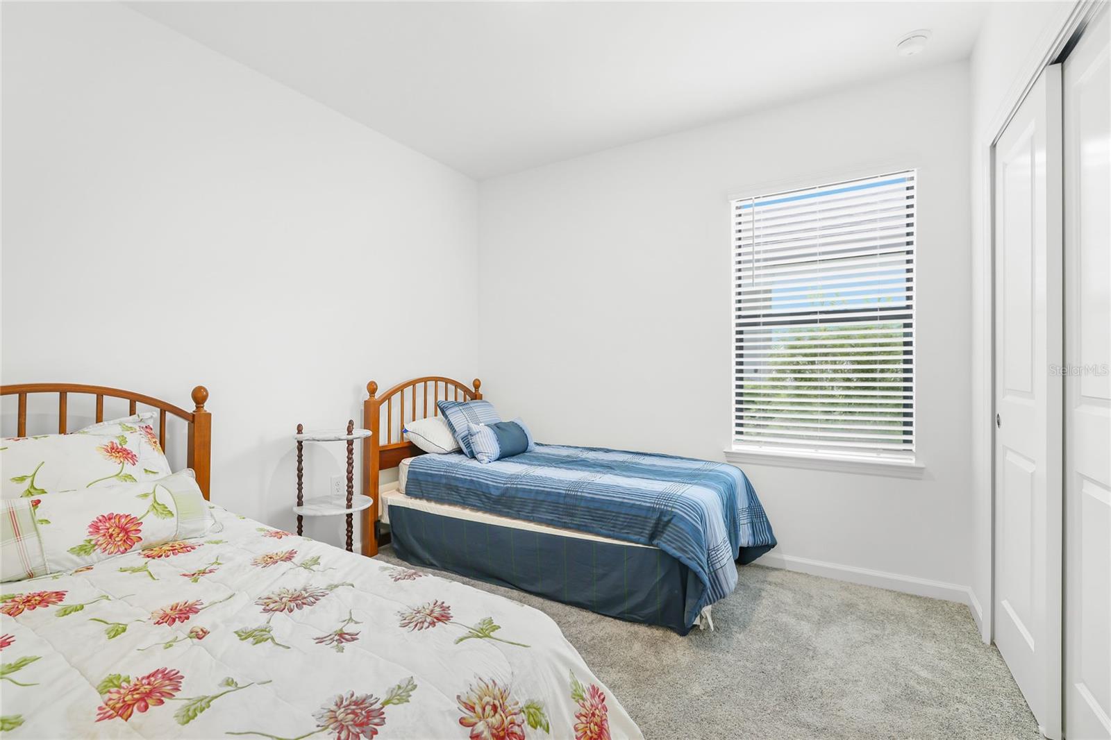 6587 Silverstar Dr Property Photo 18