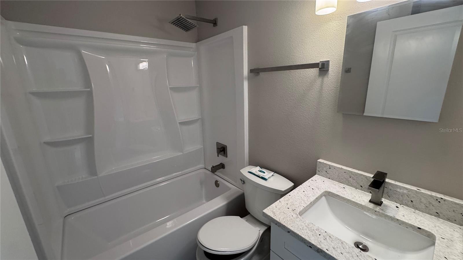 11728 Shirburn Cir Property Photo 25