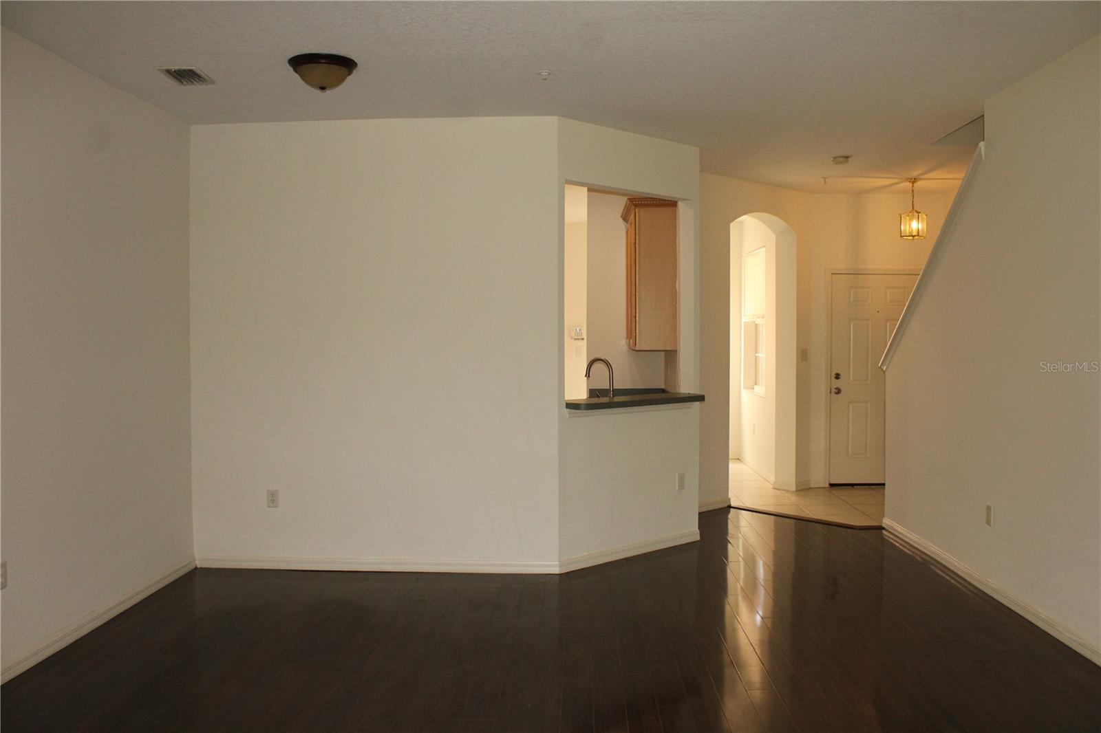 3429 Parkridge Cir #19-103 Property Photo 15