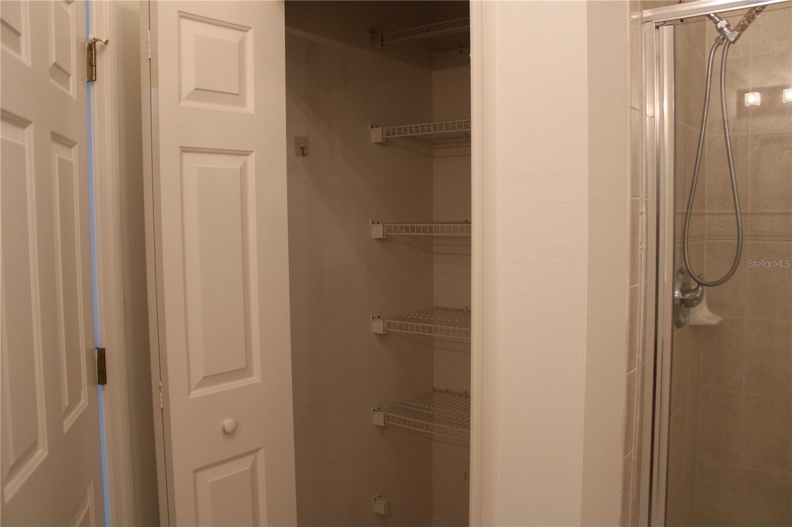 3429 Parkridge Cir #19-103 Property Photo 26