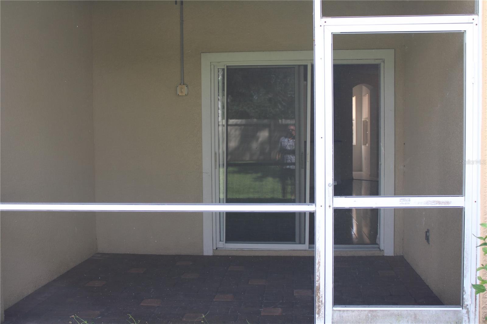 3429 Parkridge Cir #19-103 Property Photo 34