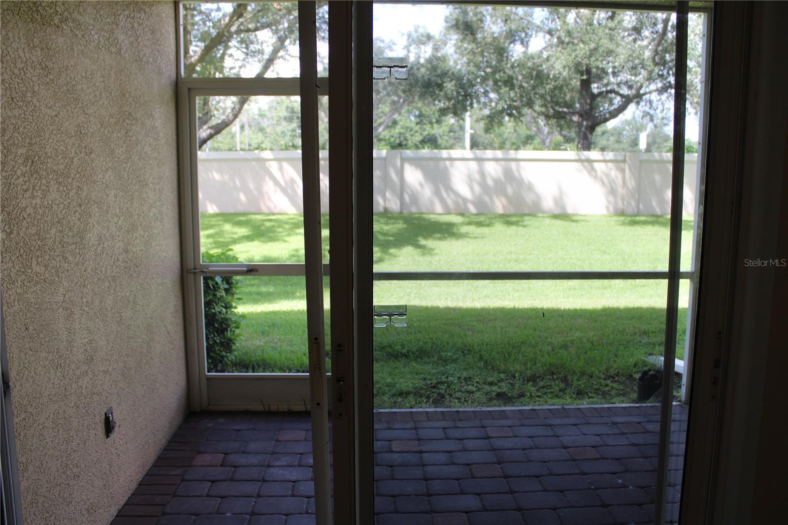3429 Parkridge Cir #19-103 Property Photo 35