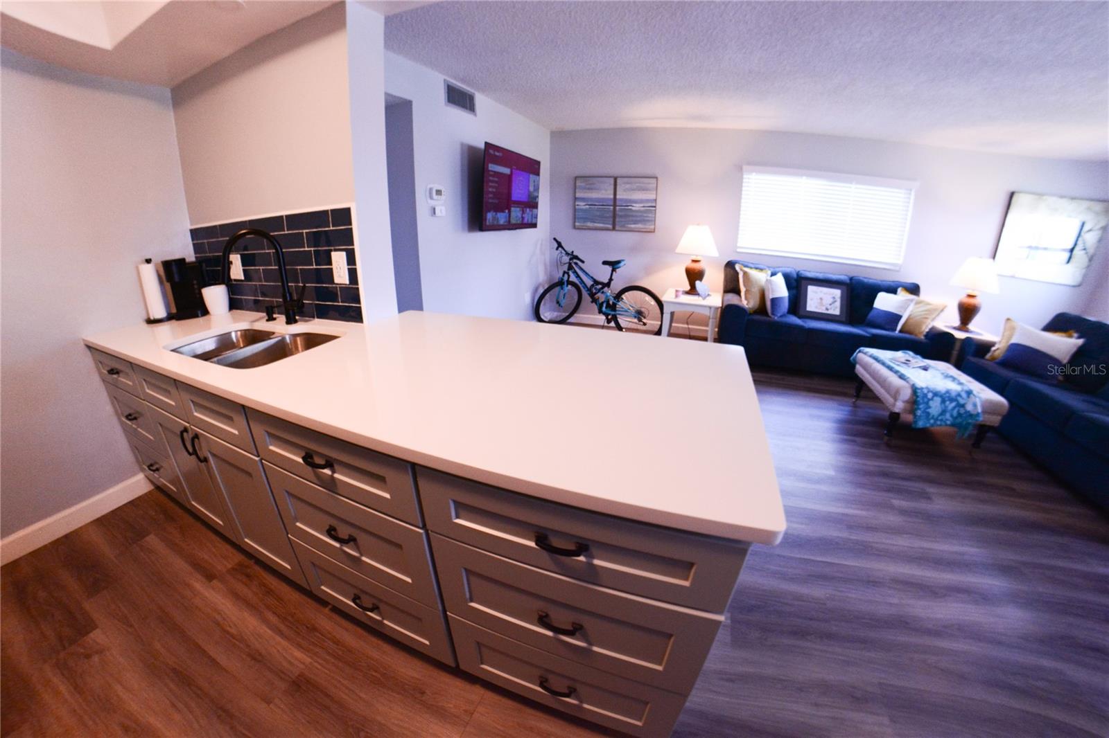 105 47th Avenue Dr W #377 Property Photo 14