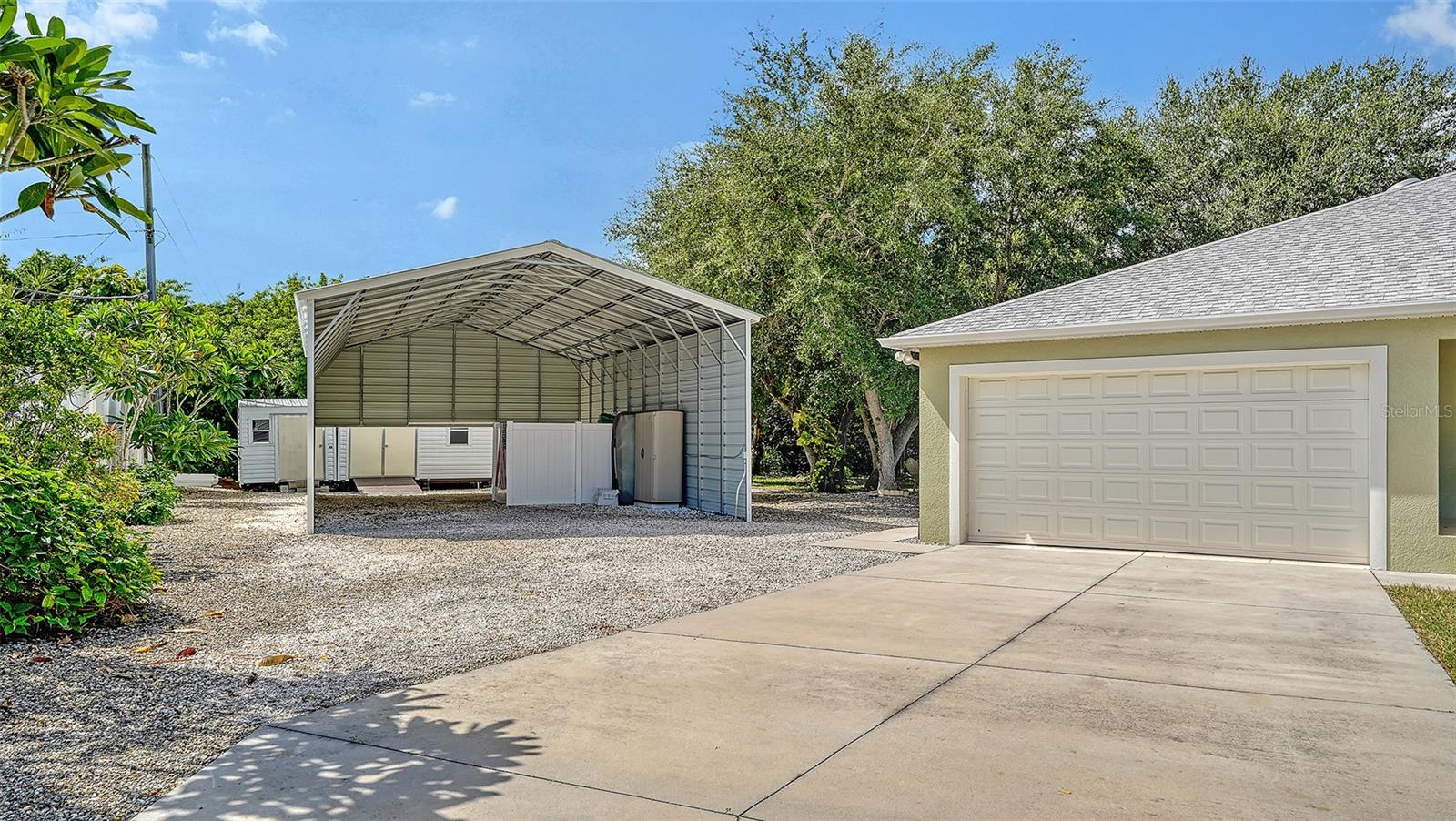 3716 46th Avenue Dr W Property Photo 4