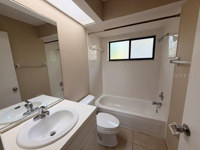 4445 Worcester Rd Property Photo 8