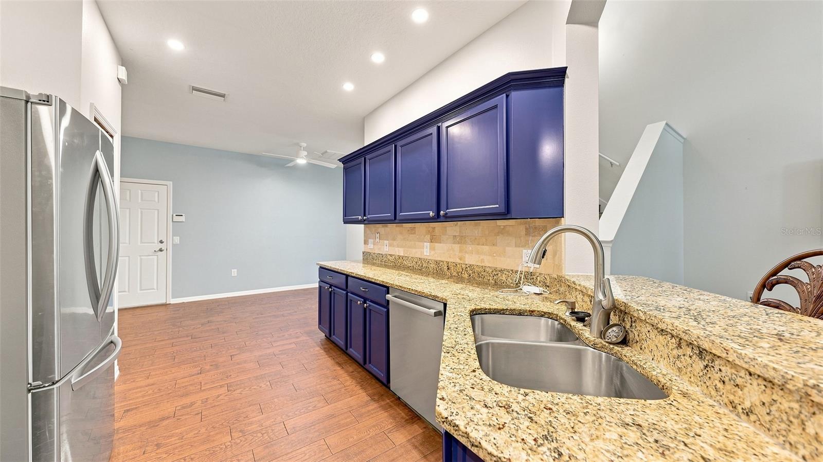 6302 Rosefinch Ct #102 Property Photo 14