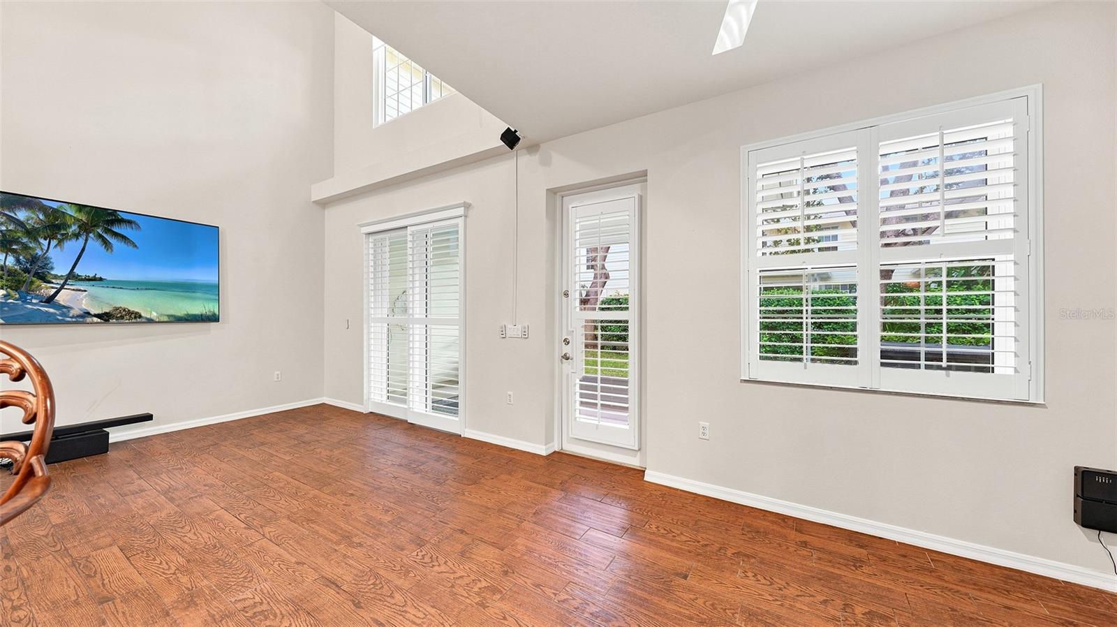 6302 Rosefinch Ct #102 Property Photo 15