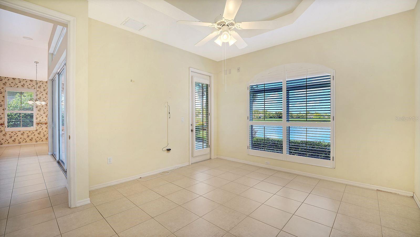 6734 Pebble Beach Way Property Photo 22