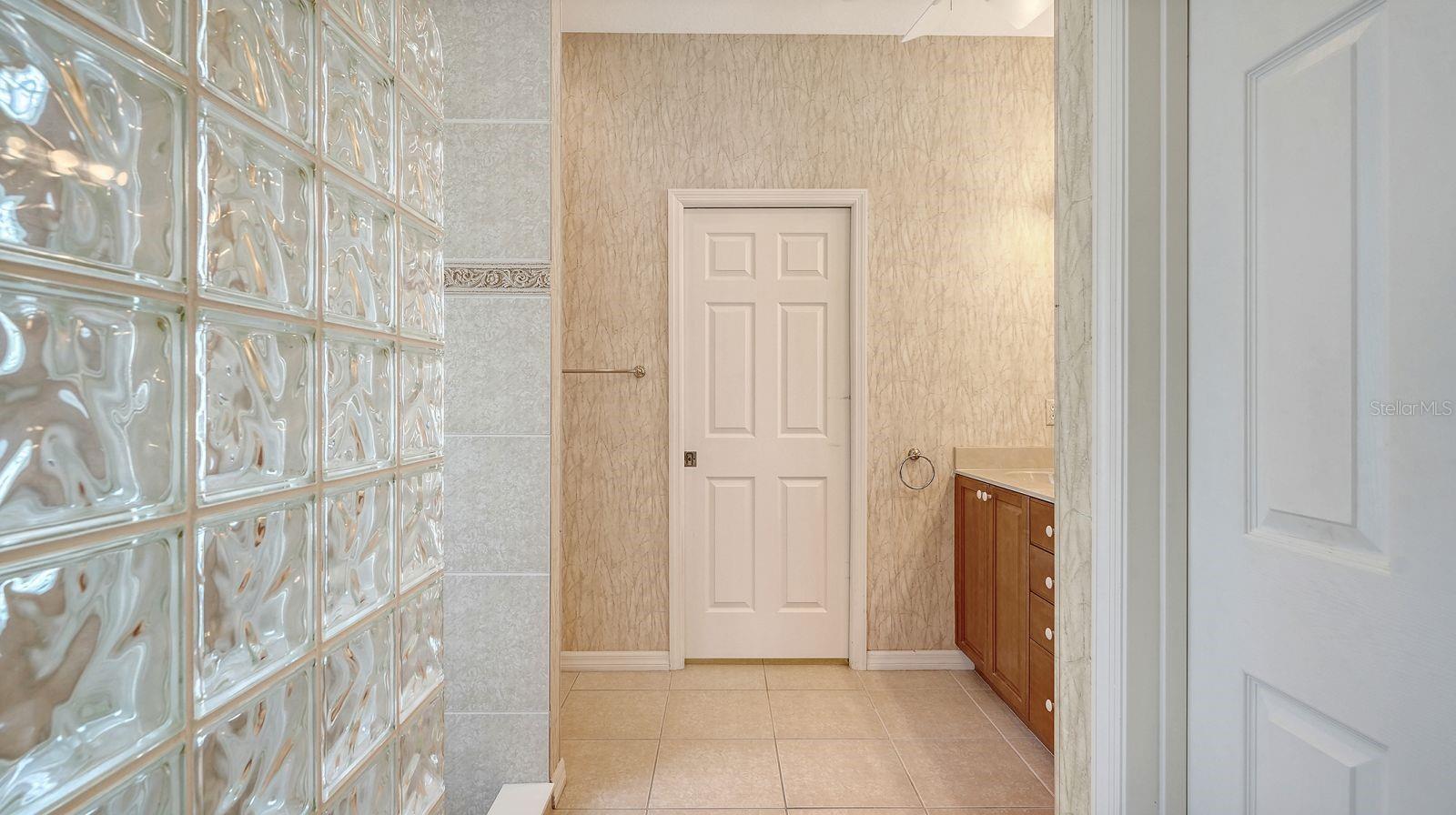 6734 Pebble Beach Way Property Photo 24