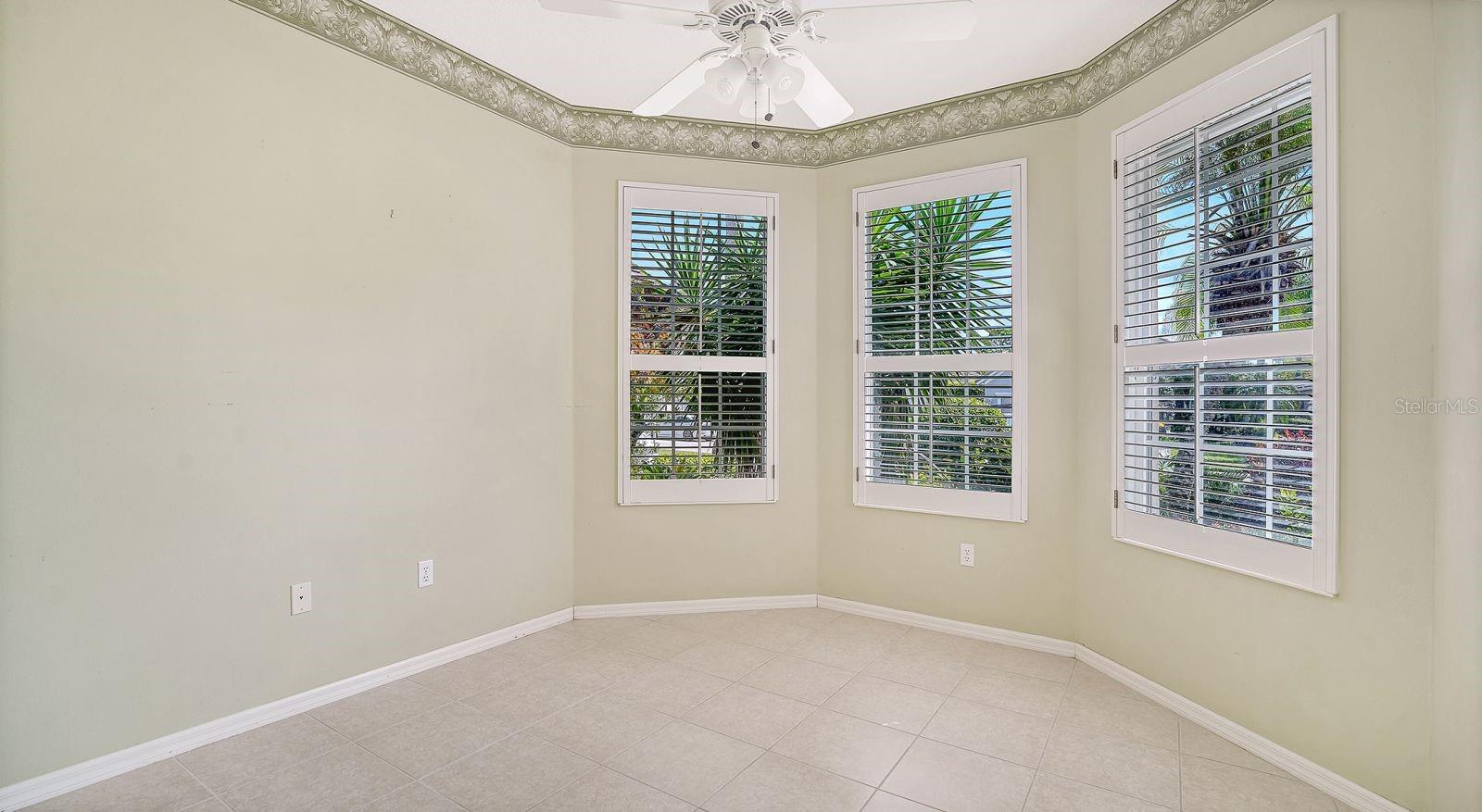 6734 Pebble Beach Way Property Photo 28