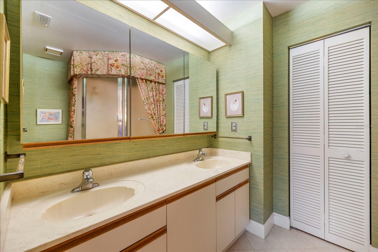 462 Oak Hill Cir #5 Property Photo 13