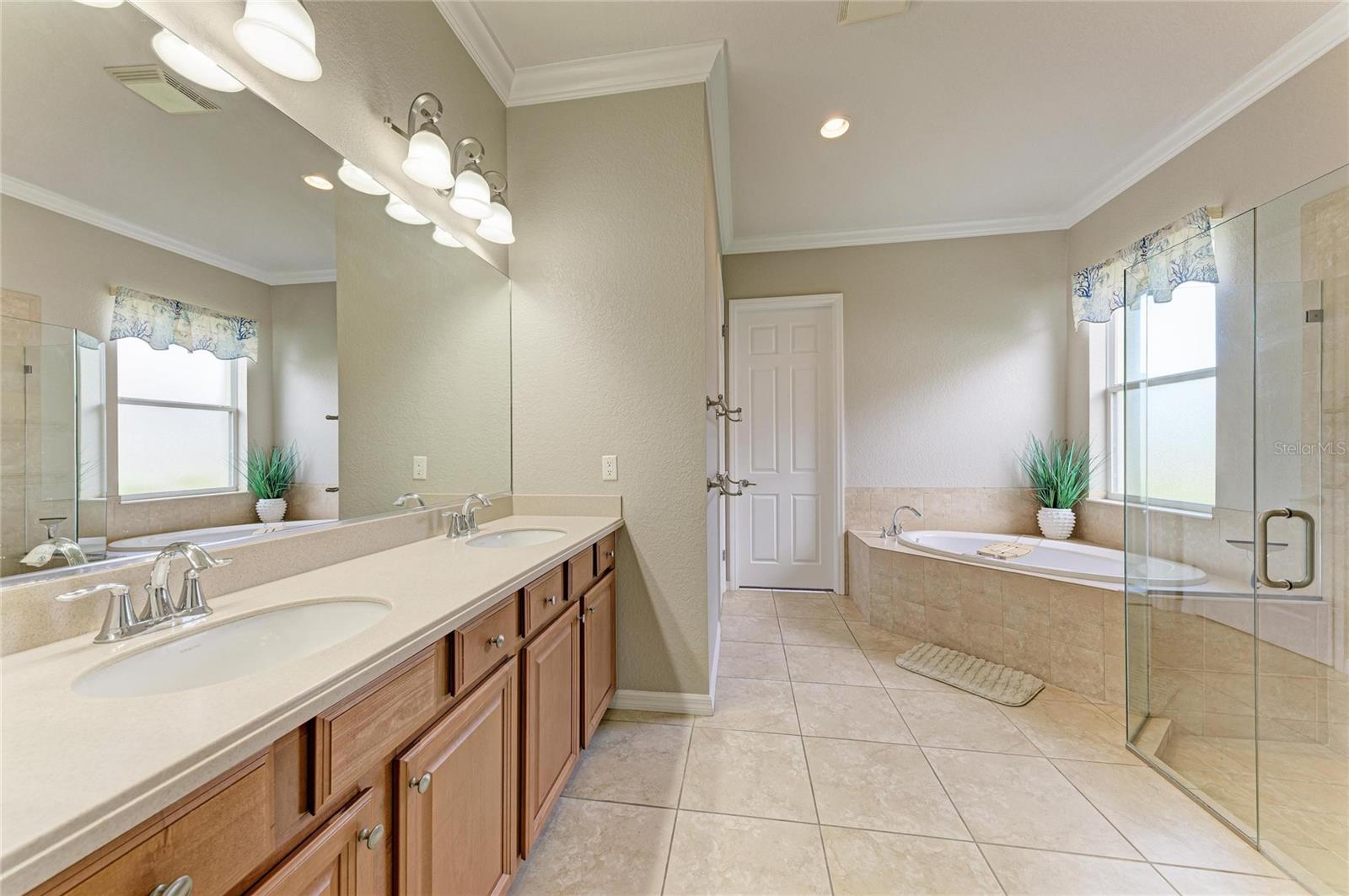 11794 Granite Woods Loop Property Photo 33