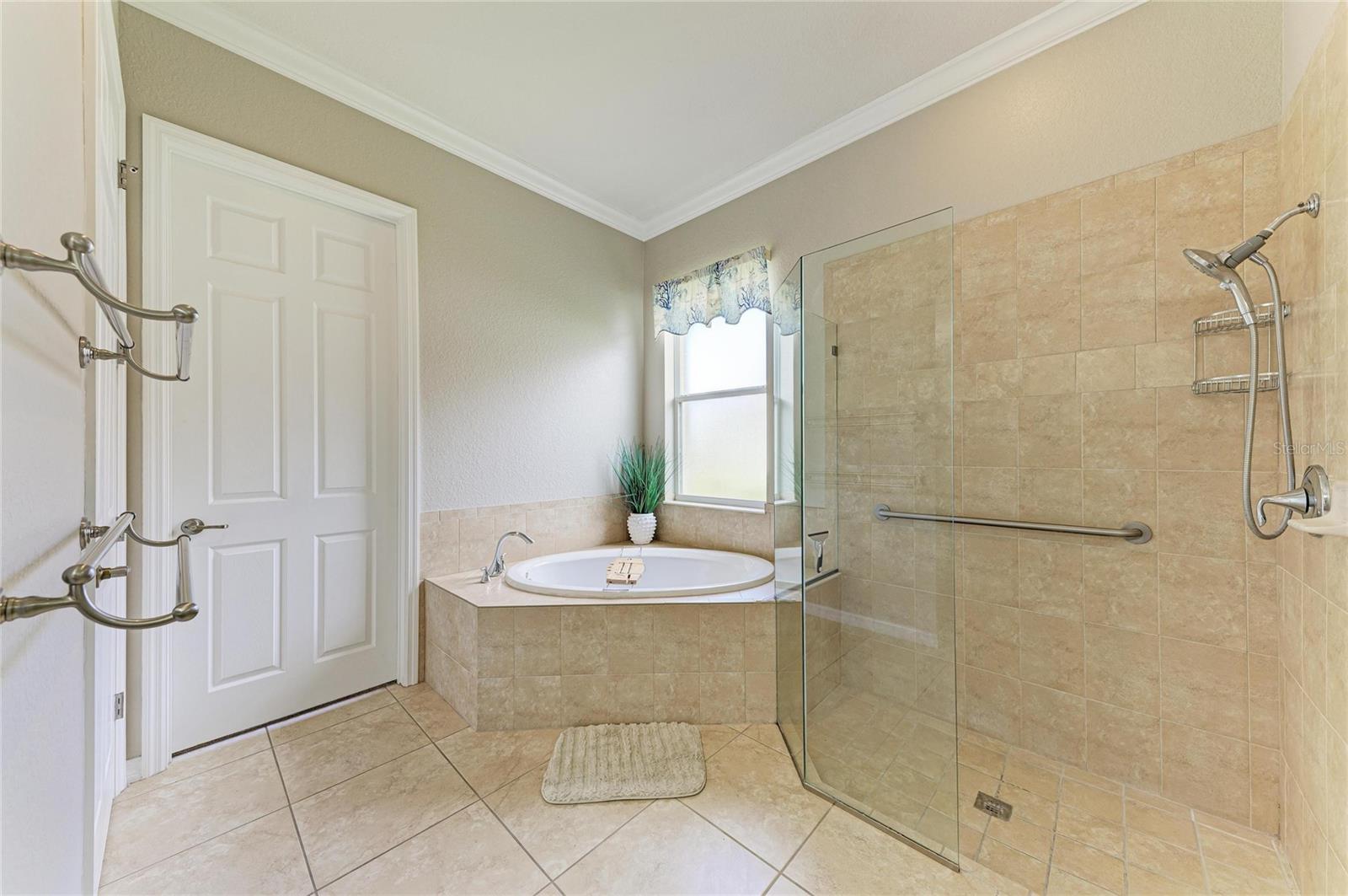 11794 Granite Woods Loop Property Photo 34