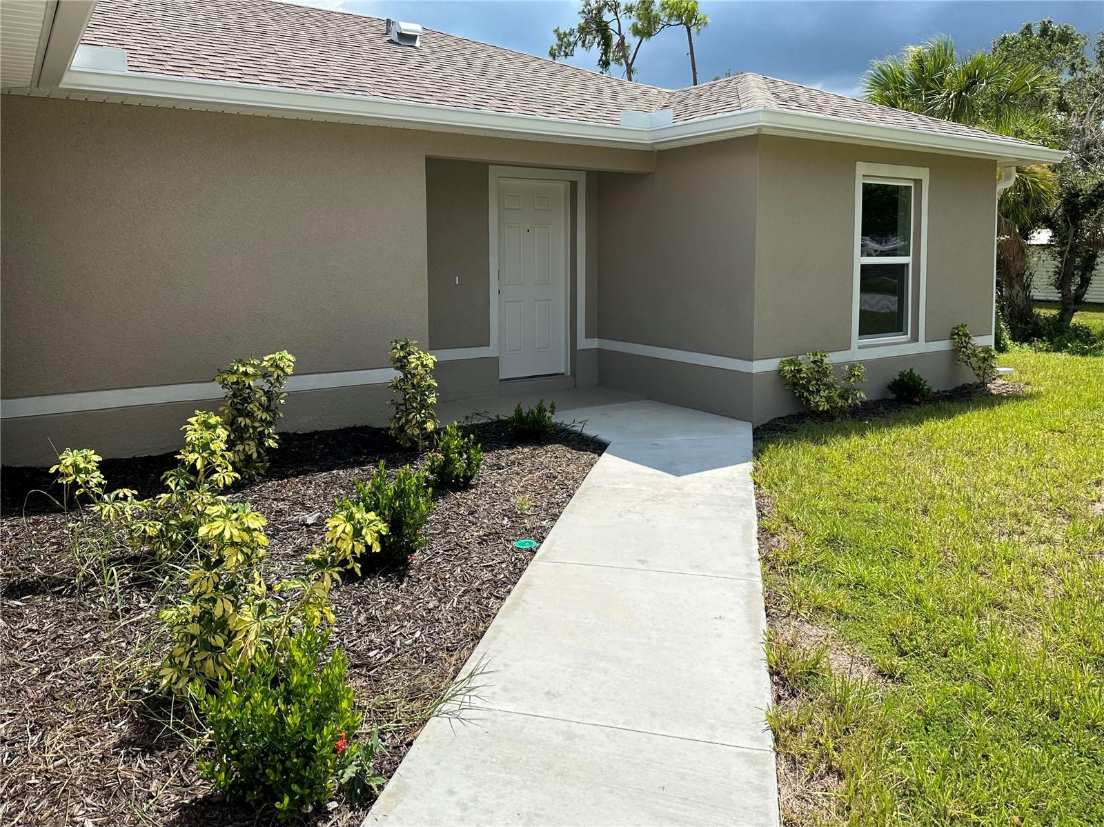 20223 Blaine Ave Property Photo