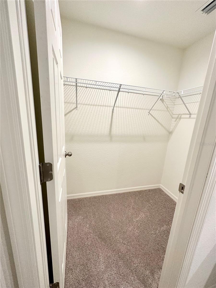 20223 Blaine Ave Property Photo 12