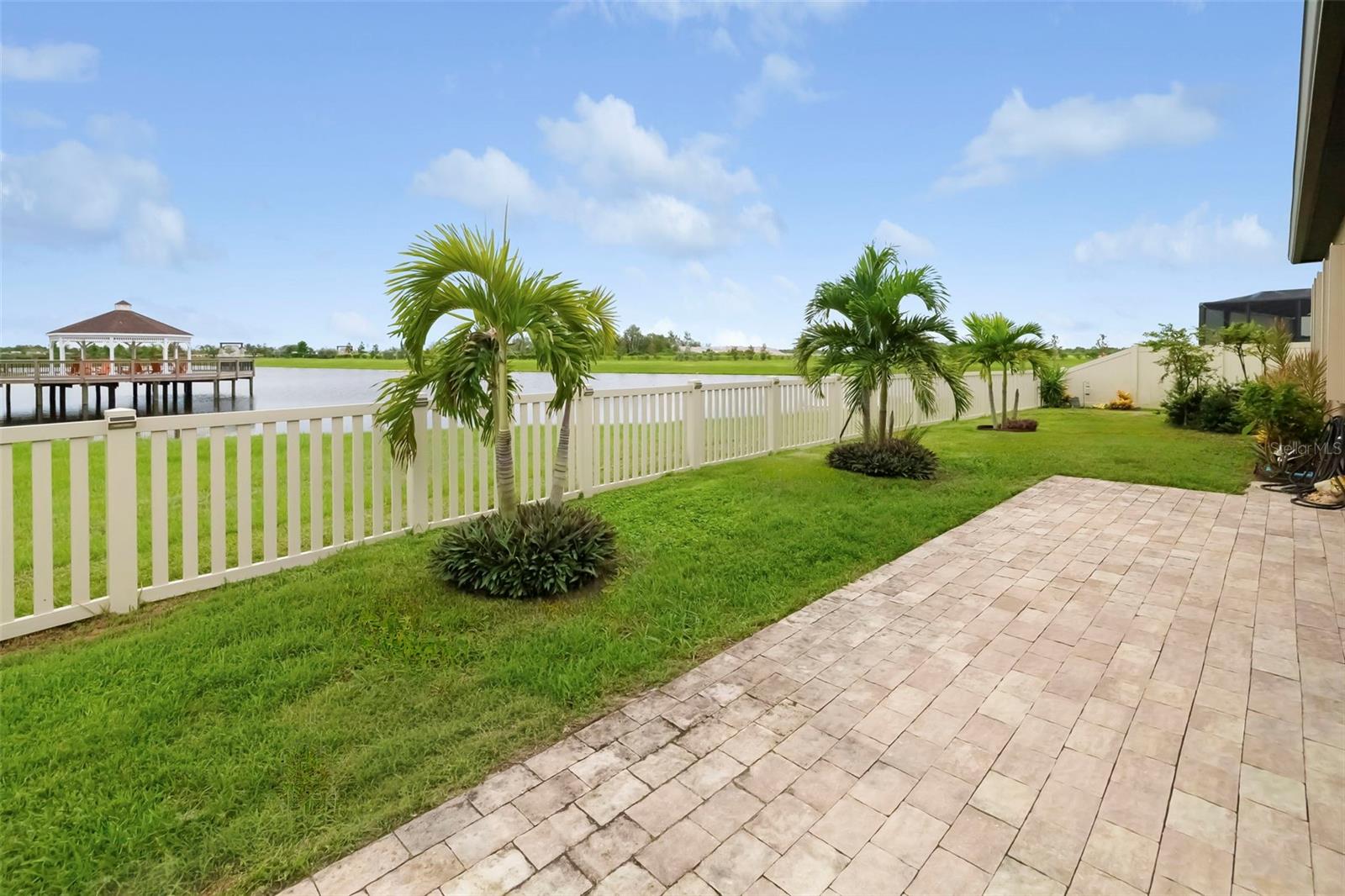 12338 Violet Jasper Dr Property Photo 3
