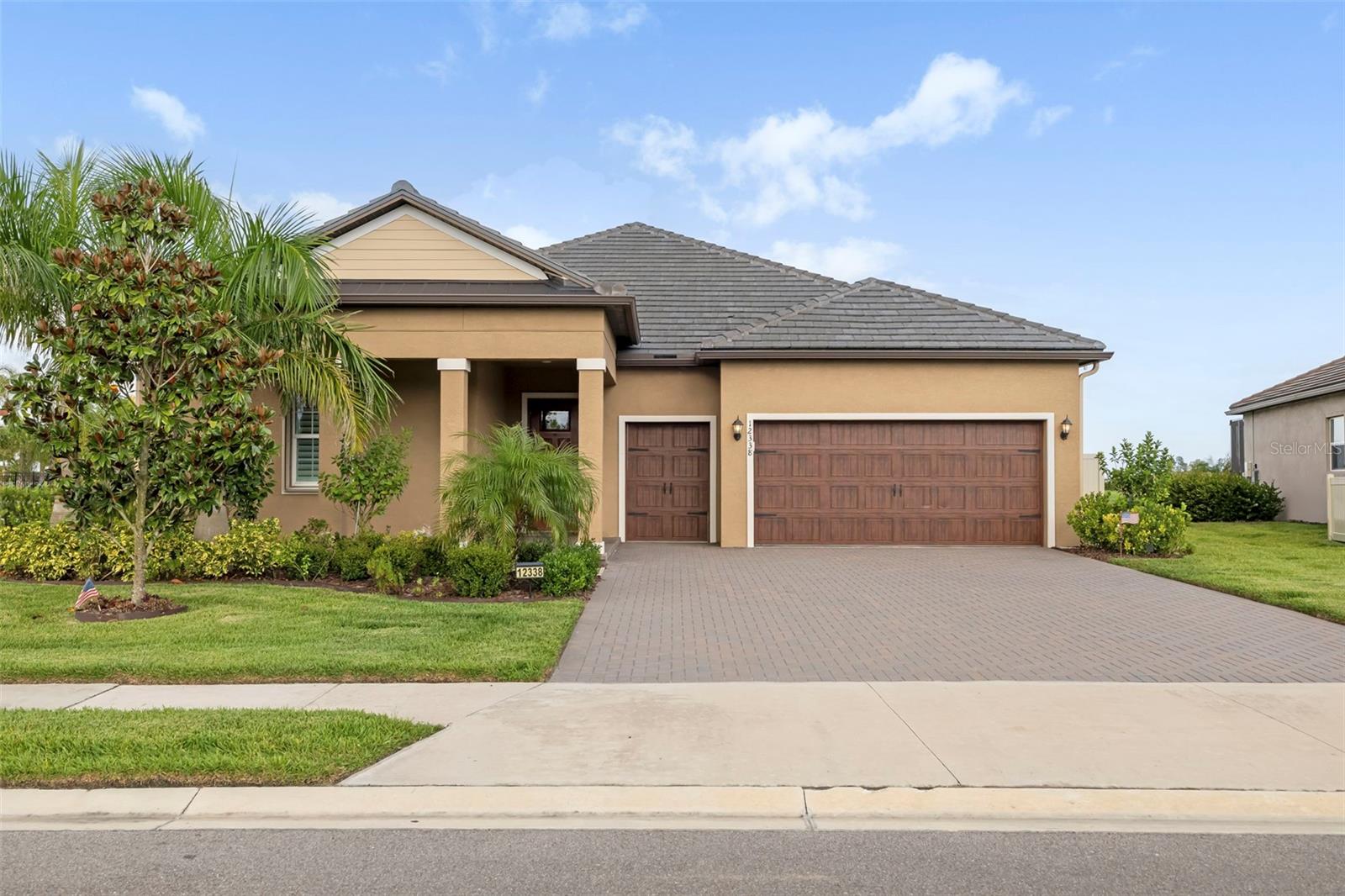 12338 Violet Jasper Dr Property Photo 4
