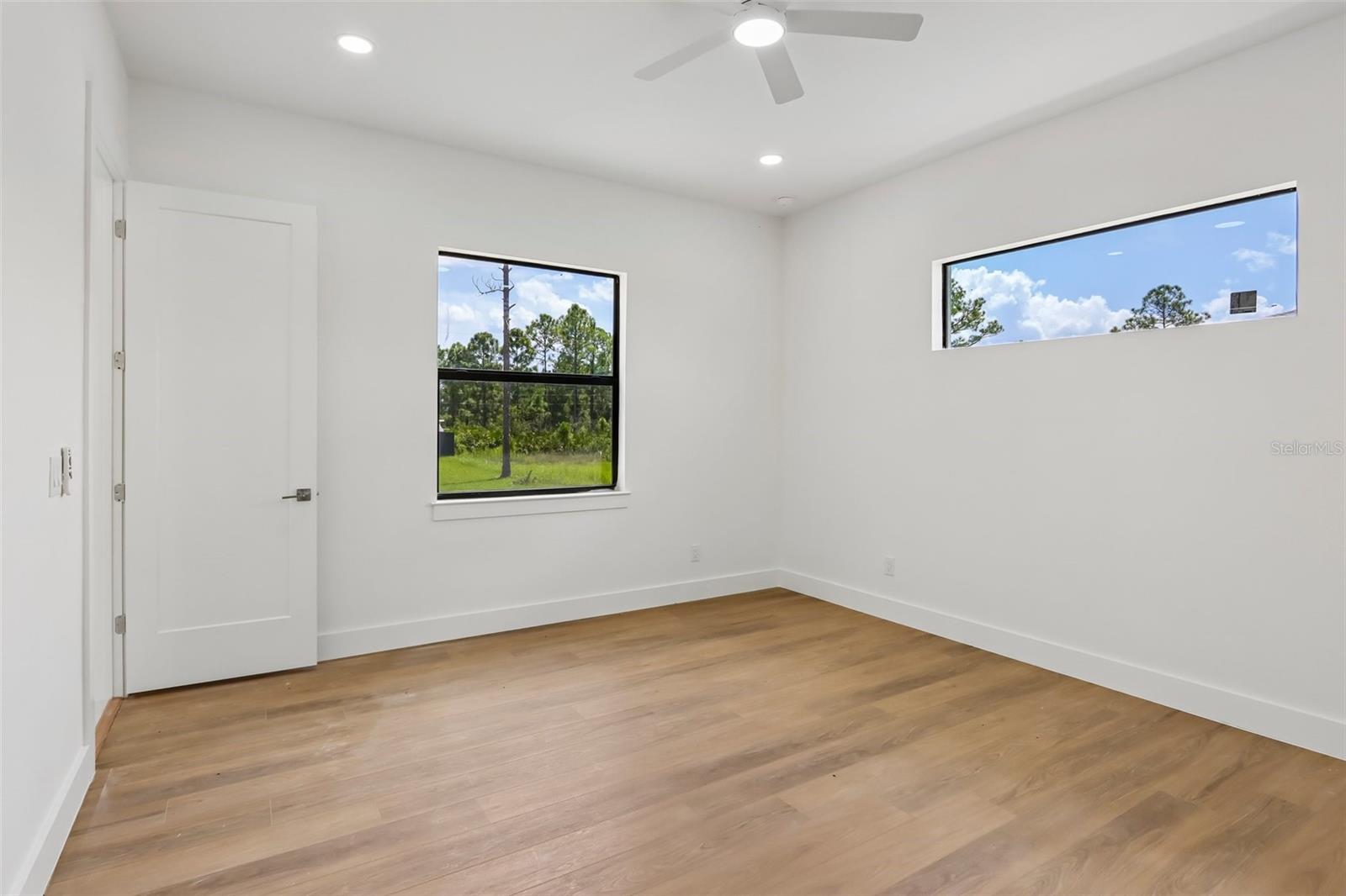 1016 State Ave Property Photo 11
